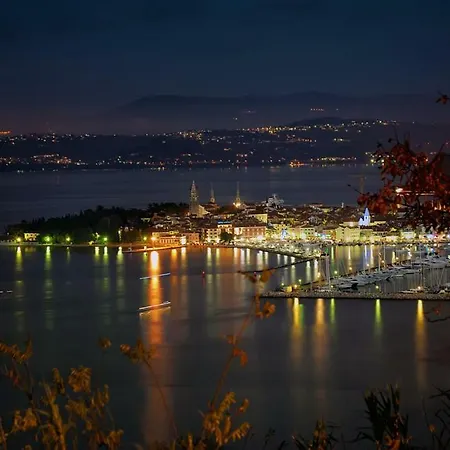 Appartamento Cozy Buket In The Center Izola